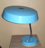 Szarvasi fém asztali lámpa kék színben