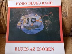 HOBO BLUES BAND. -  BLUES AZ ESŐBEN.  LP.