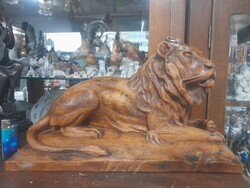 Régi 1938 Nagyméretű Kőrisfa Faragású Fekvő Oroszlán Szobor.24 x 39 x 19 cm.
