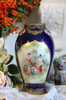 Antik altwien porcelán váza fém szerelékkel