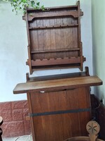 Múlt századi kültéri bárszekrény, 3 bárszékkel