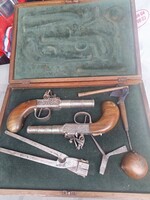 Pair of flintlock pistols in a box. 18 No.