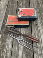 Régi francia fodrász szett egyben, remek ajándék karácsonyra! Hajvágó és hajsütő vasak