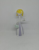 Hollóházi porcelán lány madárral!