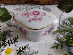 Hollóházi porcelán rózsás doboz ékszertartó
