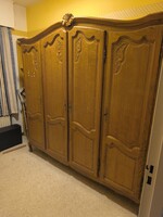 Neobarokk 4 ajtós ruhás szekrény, gardrób 8.