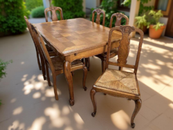 Neobarokk stílusú bővíthető étkezőasztal hat db székkel