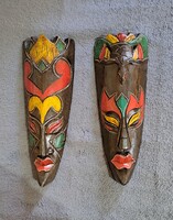 Afrikai faragott fali maszkok