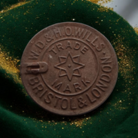 Antik Angol Dohànytartó Plèh Doboz 1890-ből