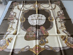 Pierre Baccara “Cuirs de Sellerie” selyemkendő finom pasztel színekkel, 86 x 84 cm