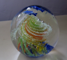 Üveg  levélnehezék hal motivummal