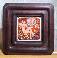 Stefániay Edit (1936-2010) tűzzománc: Akt enteriőrben (egyedi bőr keretben)