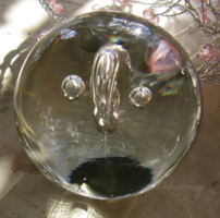 Üveg  levélnehezék buborék motivum