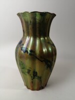 Zsolnay eosin labrador pattern vase - old mark
