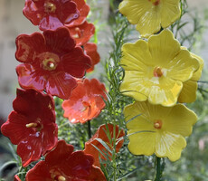 Kerti dekoráció,piros,sárga mályva ,kőporcelán