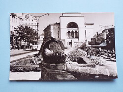 Képeslap (49) - Románia - Timişoara (Temesvár) - December 30. Sugárút 1960-as évek - (9x14 cm)