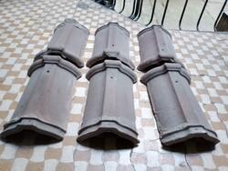 Régi antik bontott kerámia kúpcserép 6 db 40x22 cm