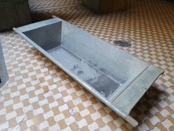 Nagyméretű horganyzott fém lemez bádog mosó teknő kád, fürdőkád, dekorációnak, virágnak,