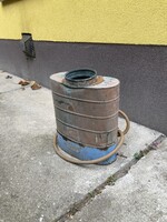 Réz háti permetező.