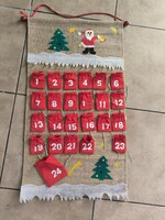 Adventi, karácsonyi kalendárium, zsákszövet csokitartóval eladó!