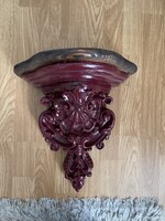 Nagy méretű, gyönyörű fali konzol bordó, dög-nehéz szerintem valami beton.