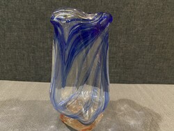 JELZETT   MŰVÉSZI  ÜVEG VÁZA!!  HIBÁTLAN!!!   20,5 X11,5 cm!!!