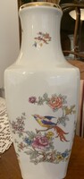 Hollóházi porcelán váza – kézzel festett, aranyozott madár–virág mintával (37 cm)