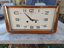 Retro desk clock
