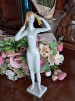 KIÁRUSÍTÁS!  Hollóházi ritka kendős nő