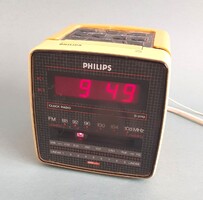 Philips D3110/2 Cube Radio AM/FM Alarm Clock