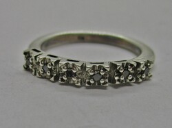Különleges ezüstgyürü fekete gyémántokkal