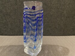 JELZETT MŰVÉSZI ÜVEG VÁZA! HIBÁTLAN ÁLLAPOTBAN!  24X7,5 cm!