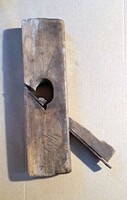 Régi fa gyalu —asztalos kéziszerszám, kemény fa 25 cm.