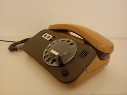 Retro analog ITT telefon