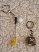 (40) Régi golfütő és kolomp kulcstartó!