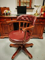 Eredeti angol Chesterfield bőr forgószék , klasszikus főnöki gurulós irodaszék , irodai szék