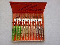 Villa készlet 12db party sajt olíva sütemény Little Fork - retro 10cm