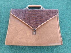 Vintage krokodil-mintás diplomat táska – klasszikus luxus stílusban