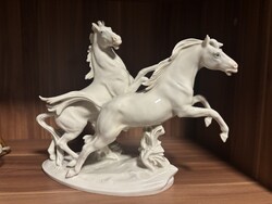 Ritka ENS vágtató ló pár – nagy méretű porcelán szobor (24×30 cm) AKCIÓ LEÍRÁSBAN