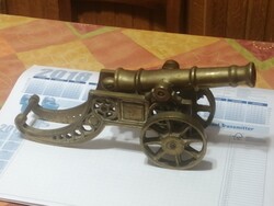 Sárgaréz ágyú modell