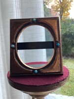 Vörösréz iparművészeti képkeret, türkiz berakással, Dobos Gyöngyvér / 1935-