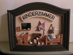 AJTÓDÍSZ - ÚJ  - M. SEBASTIAN DESIGN - 3 D - KERÁMIA -14 x 12 x 1,5 cm  - HIBÁTLAN