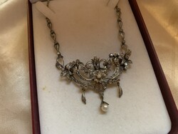 Antik ezüst nyakék gyémántokkal