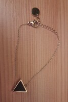 Arany színű: design karkötő