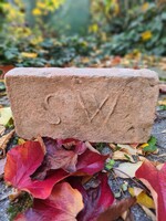 S.W. Stuhlweisenburg Székesfehérvár monogramos égetett tégla XIX. századi terrakotta építőelem
