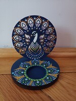 Mécsestartó árnyéklámpa Pávával kék fa alapon kék, zöld, arany és lila mandala díszítéssel kézzel