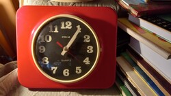 Retro műanyag Prim quartz falióra 70-es évek