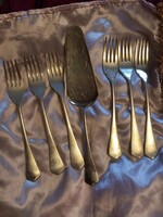 Eladó nagyon szép, ezüstözött süteményes evőeszközök