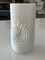 Rosenthal fehér porcelán váza, Tapio Wirkkala tervezése a Thomas stúdiónak