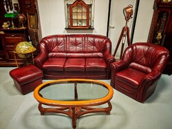 Antikolt bordó színű ülőgarnitúra + vendégágy , 3 személyes bőr kanapé + fotel + lábtartó